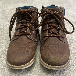 Boys Size 1 Boots